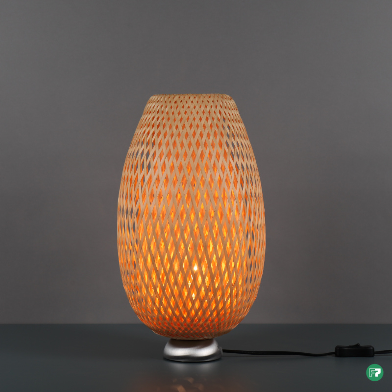 F7_04_138_Stolní_lampa_Böja